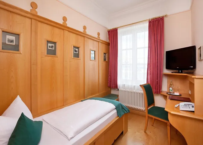 Hotel Hirsch